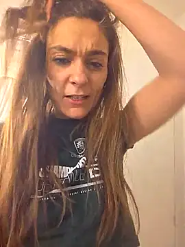 dosynophia2 online show from January 11, 2026, 3:24 am