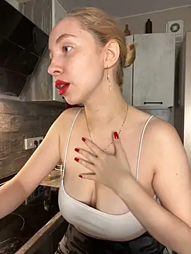 Snapshot of Kitty_Katrine chatting on October 23, 2025, 4:05 pm Kitty Katrine online show from October 23, 2025, 4:05 pm