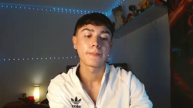 Snapshot of Im_juanda chatting on January 24, 2025, 12:09 am Im juanda online show from January 24, 2025, 12:09 am