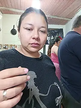 Snapshot of ZuriandAlex chatting on November 30, 2025, 1:01 pm ZuriandAlex online show from November 30, 2025, 1:01 pm