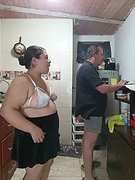 ZuriandAlex online show from February 11, 2026, 1:05 am