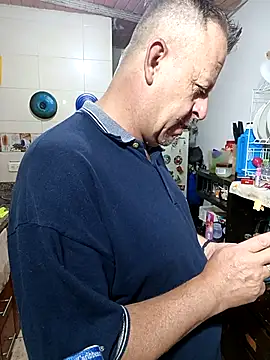 Snapshot of ZuriandAlex chatting on October 26, 2025, 11:16 pm ZuriandAlex online show from October 26, 2025, 11:16 pm