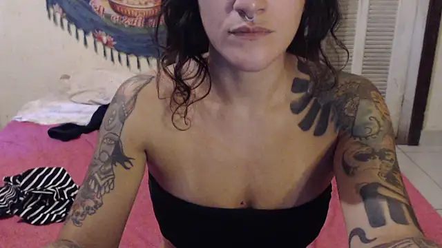 MissRebeka online show from June 3, 2026, 5:39 pm