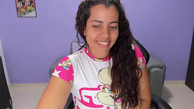 boomsar01 online show from October 13, 2025, 2:57 am