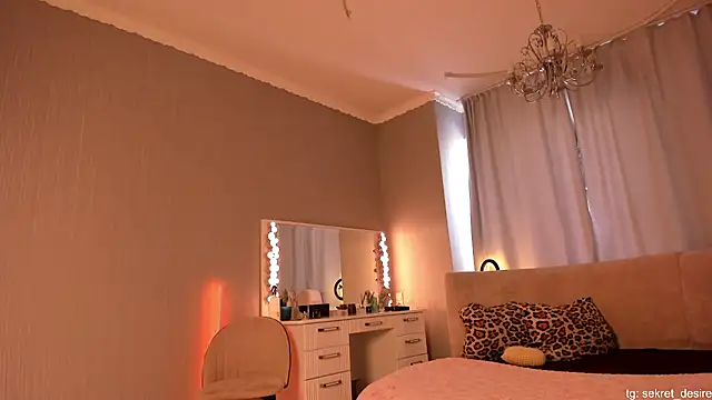 sincere shyness online show from February 18, 2026, 12:34 pm