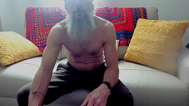 mindphu k online show from February 12, 2026, 8:52 pm