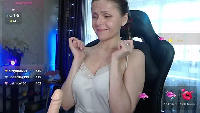JessieOMays online show from June 9, 2026, 11:28 pm