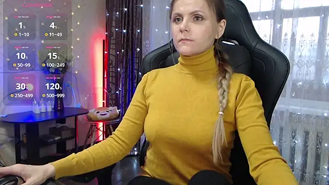 JessieOMays online show from November 17, 2025, 1:53 am