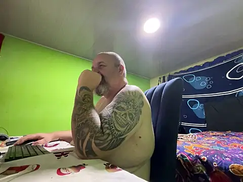 tinycockdeepass online show from April 16, 2026, 1:06 am