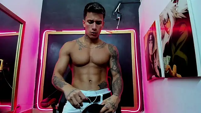 pettergrey1 online show from October 12, 2025, 11:50 pm