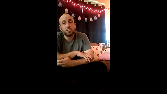 Lexxstacy online show from December 17, 2025, 8:25 pm