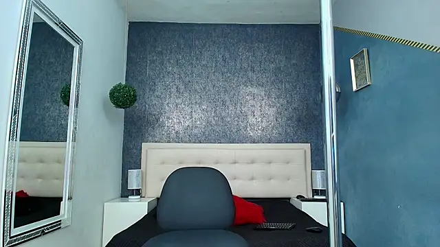 Erick Zhimerman online show from April 18, 2026, 11:12 am