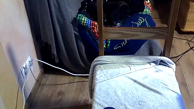 Snapshot of dadafla34 chatting on January 28, 2025, 7:21 pm dadafla34 online show from January 28, 2025, 7:21 pm