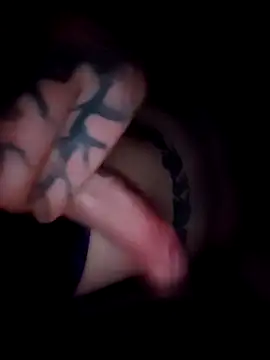 B1GBoyUk online show from December 15, 2025, 1:33 am