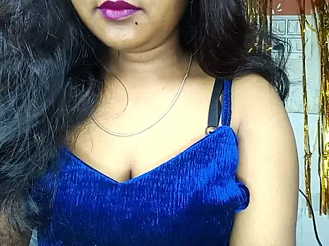 Snapshot of Muktha chatting on October 13, 2025, 2:24 am Muktha online show from October 13, 2025, 2:24 am