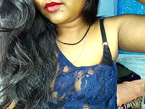 Snapshot of Muktha chatting on November 2, 2025, 3:50 pm Muktha online show from November 2, 2025, 3:50 pm