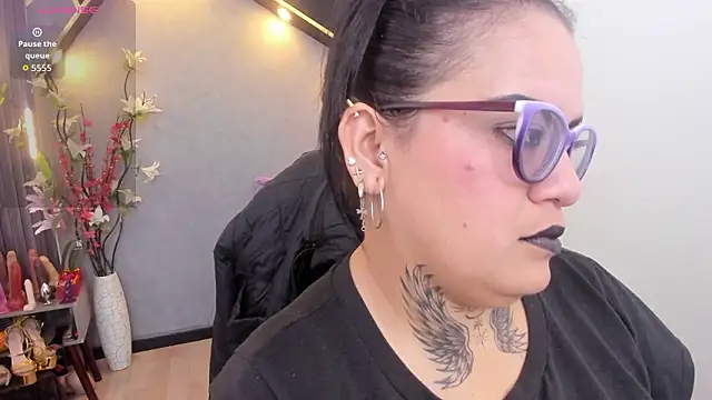 brigittemiller online show from March 17, 2026, 1:19 am