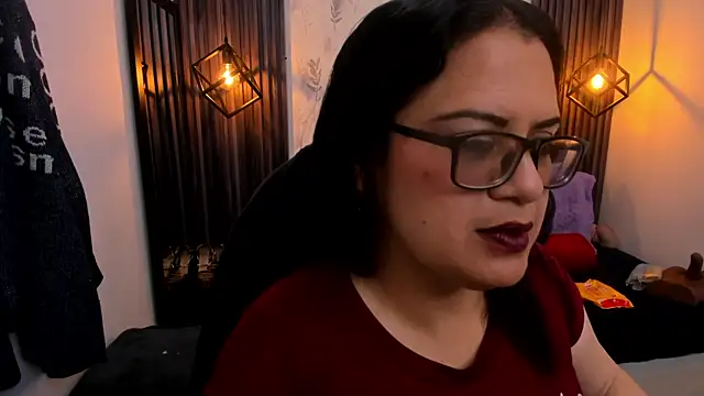 brigittemiller online show from November 14, 2025, 3:37 pm