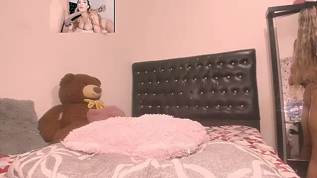 sexylatin  online show from March 1, 2026, 2:22 am