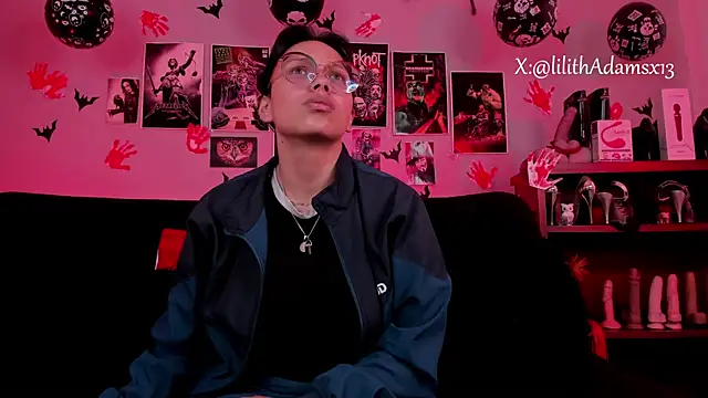 Snapshot of lilith-deveraux chatting on November 7, 2025, 6:12 pm lilith-deveraux online show from November 7, 2025, 6:12 pm