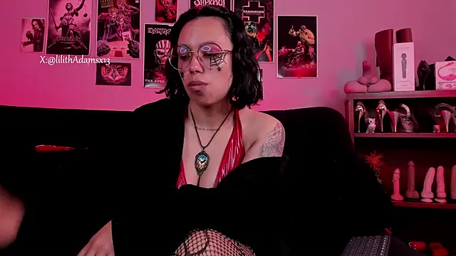 Snapshot of lilith-deveraux chatting on October 25, 2025, 2:50 pm lilith-deveraux online show from October 25, 2025, 2:50 pm