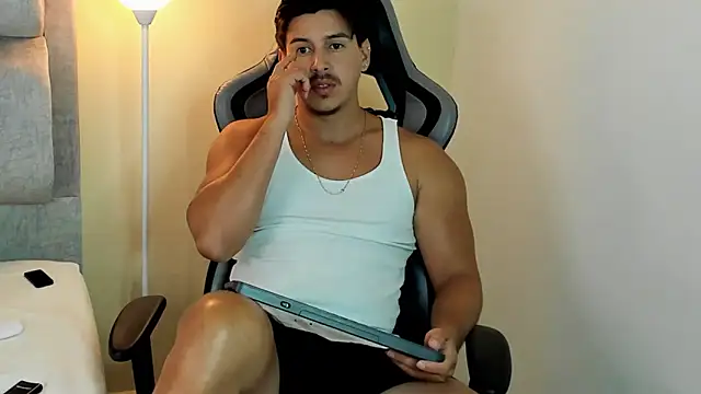 victor vixen online show from April 21, 2026, 7:31 pm