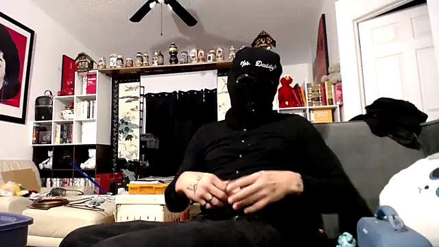 Amirkhai online show from October 12, 2025, 2:40 pm