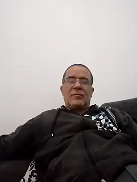 Snapshot of barboza991 chatting on May 28, 2026, 3:29 pm barboza991 online show from May 28, 2026, 3:29 pm