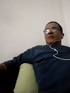 Snapshot of barboza991 chatting on June 14, 2026, 7:26 pm barboza991 online show from June 14, 2026, 7:26 pm