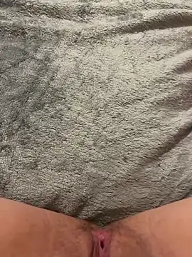 Sensolyss online show from February 3, 2025, 10:21 pm