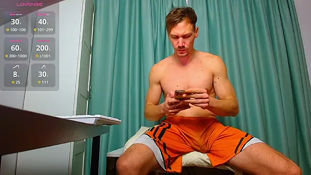 MateoBenjaminX online show from January 6, 2026, 11:36 am