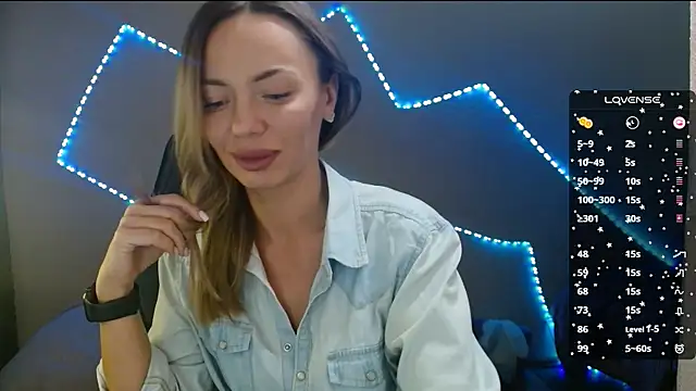 Snapshot of Daria_Spring chatting on March 17, 2025, 5:05 pm Daria Spring online show from March 17, 2025, 5:05 pm