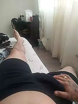 xxierra online show from January 13, 2025, 6:59 pm