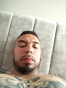 xxierra online show from November 30, 2025, 11:33 am