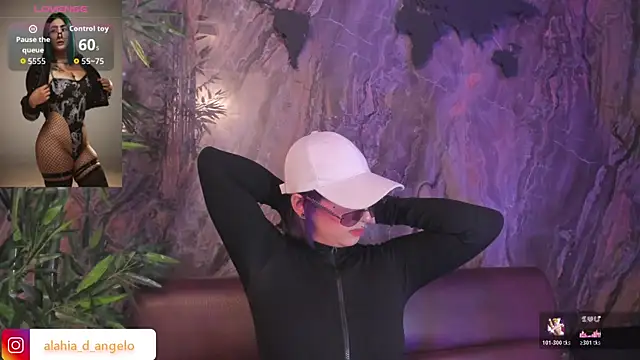 Alahia Dangelo online show from November 13, 2025, 5:28 pm