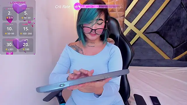 Snapshot of Alahia_Dangelo chatting on March 2, 2025, 5:52 pm Alahia Dangelo online show from March 2, 2025, 5:52 pm