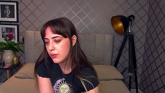 ValentinaBouxBabestation online show from February 6, 2025, 1:54 pm