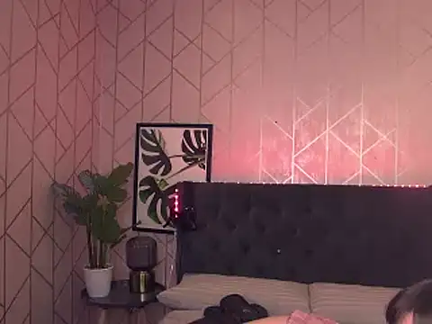 ValentinaBouxBabestation online show from December 15, 2024, 9:09 pm