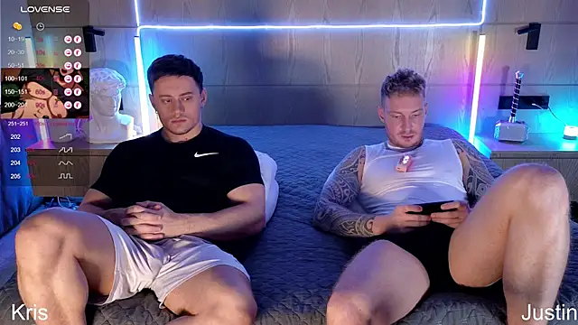 Snapshot of Justin_Hardy chatting on November 4, 2025, 3:49 pm Justin Hardy online show from November 4, 2025, 3:49 pm