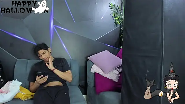 Snapshot of playsgirlhot chatting on November 1, 2025, 11:20 pm playsgirlhot online show from November 1, 2025, 11:20 pm