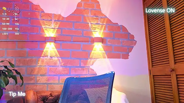 Snapshot of Dylanstonne chatting on November 9, 2025, 7:07 pm Dylanstonne online show from November 9, 2025, 7:07 pm