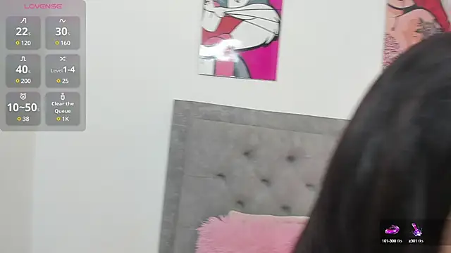 nahomy rosse 11 online show from February 18, 2025, 6:47 pm