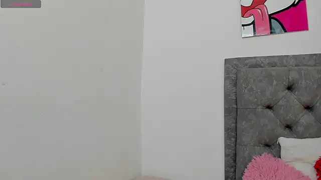 nahomy rosse 11 online show from December 19, 2024, 10:32 pm