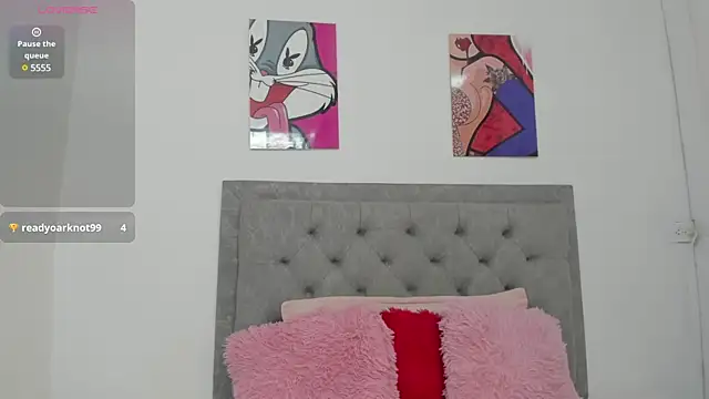 nahomy rosse 11 online show from January 17, 2025, 11:40 pm