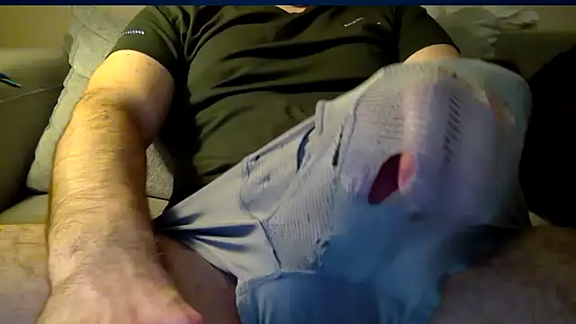 Snapshot of hungking10 chatting on December 21, 2024, 12:09 am hungking10 online show from December 21, 2024, 12:09 am