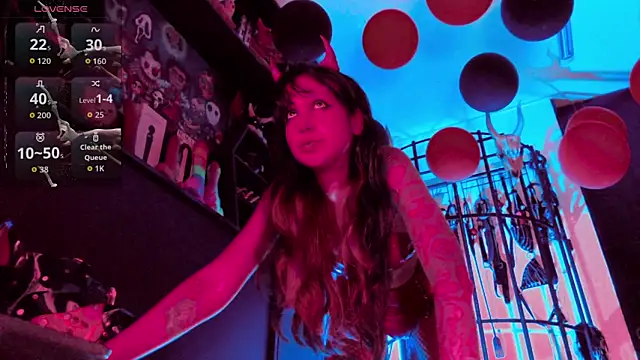 Snapshot of Carla_fcoxx chatting on October 29, 2025, 11:31 am Carla fcoxx online show from October 29, 2025, 11:31 am