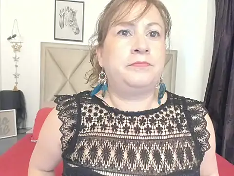 Snapshot of MonyCassius chatting on December 5, 2025, 12:15 pm MonyCassius online show from December 5, 2025, 12:15 pm