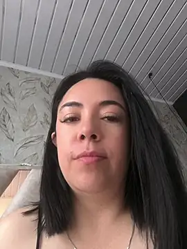 Bella fournier online show from April 2, 2026, 7:42 pm