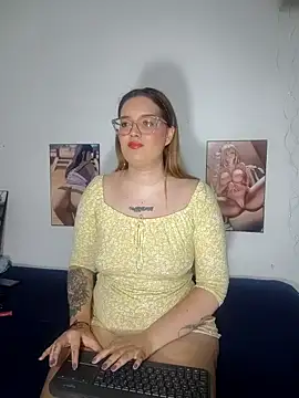 kendallclarkk03 online show from February 26, 2026, 12:10 am