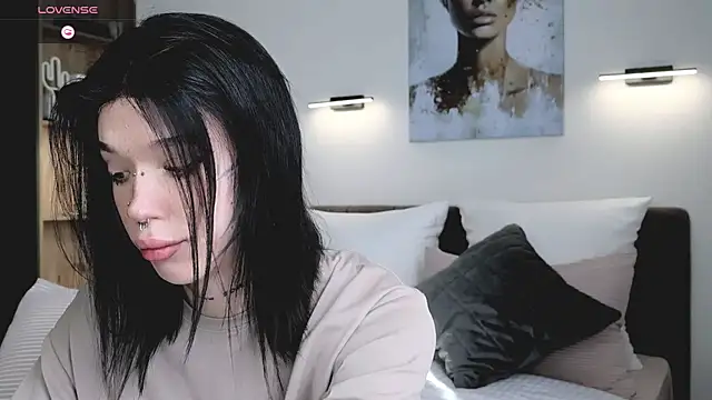 Dasha M online show from April 20, 2026, 1:03 pm